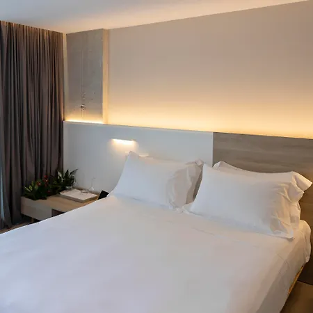 Hotel Posia Luxury Retreat And